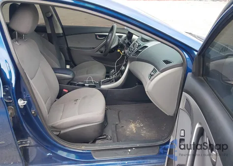 2016 Hyundai Elantra Se z USA, uszkodzony, nr VIN 5NPDH4AE8GH686491
